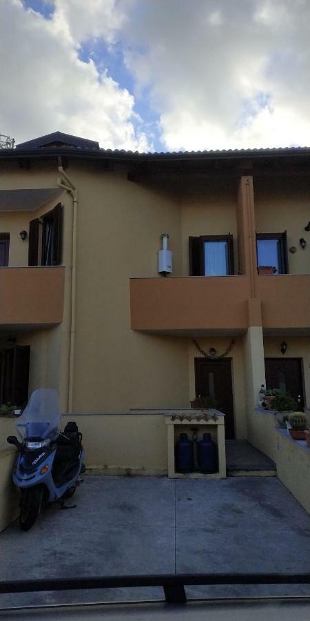 Alma House Apartment Порто Торес Екстериор снимка